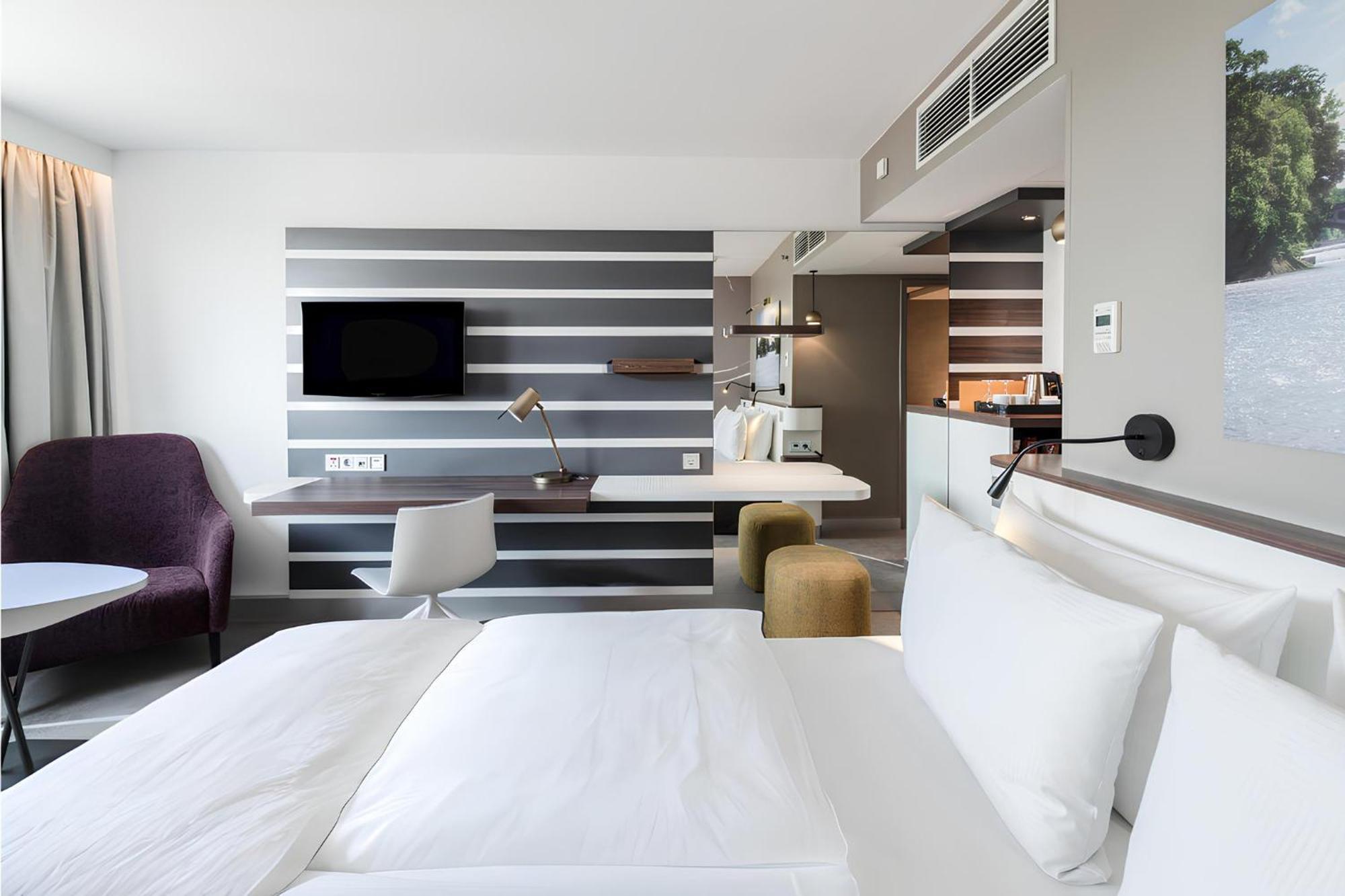 Centre By Ihg