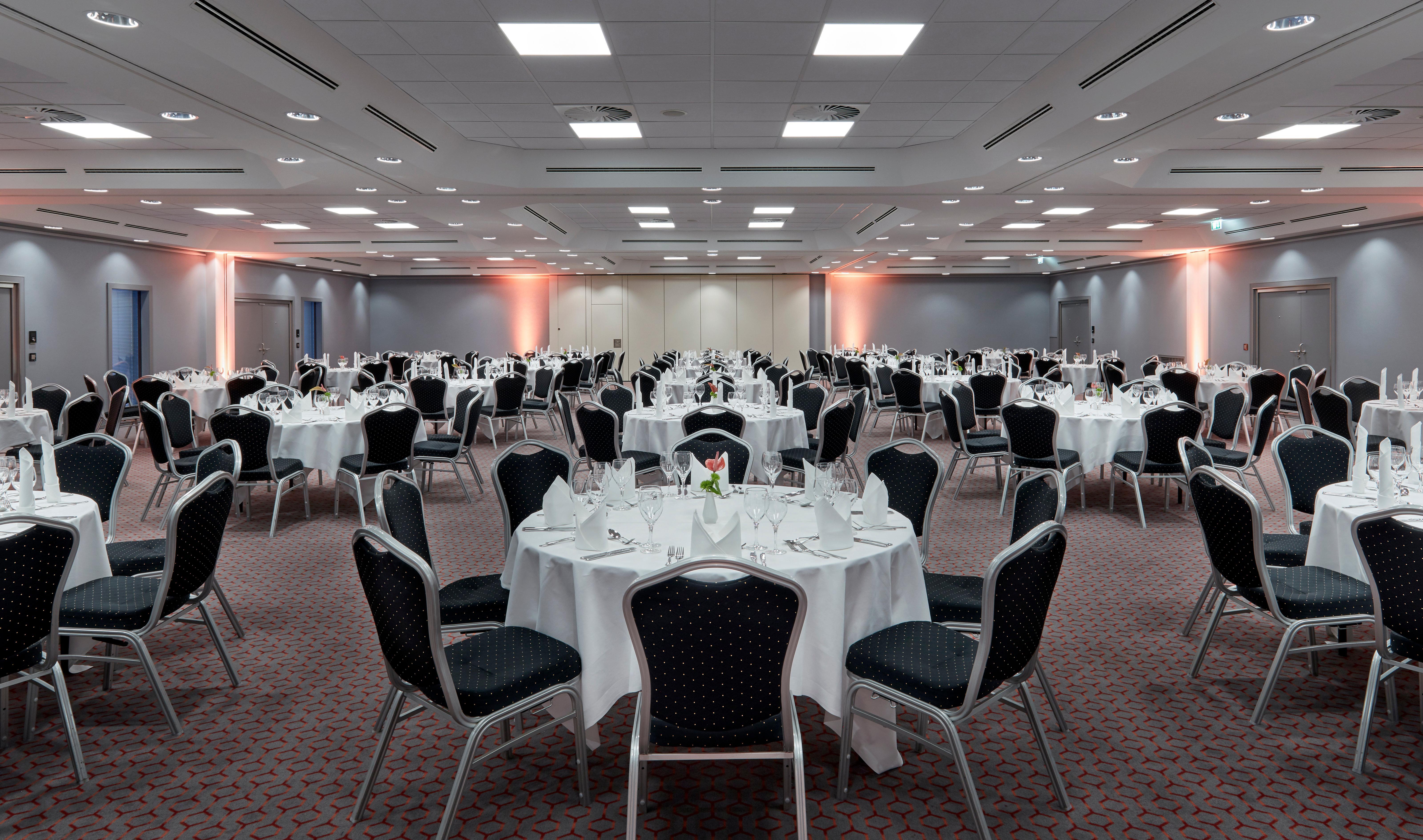 Centre By Ihg 4*