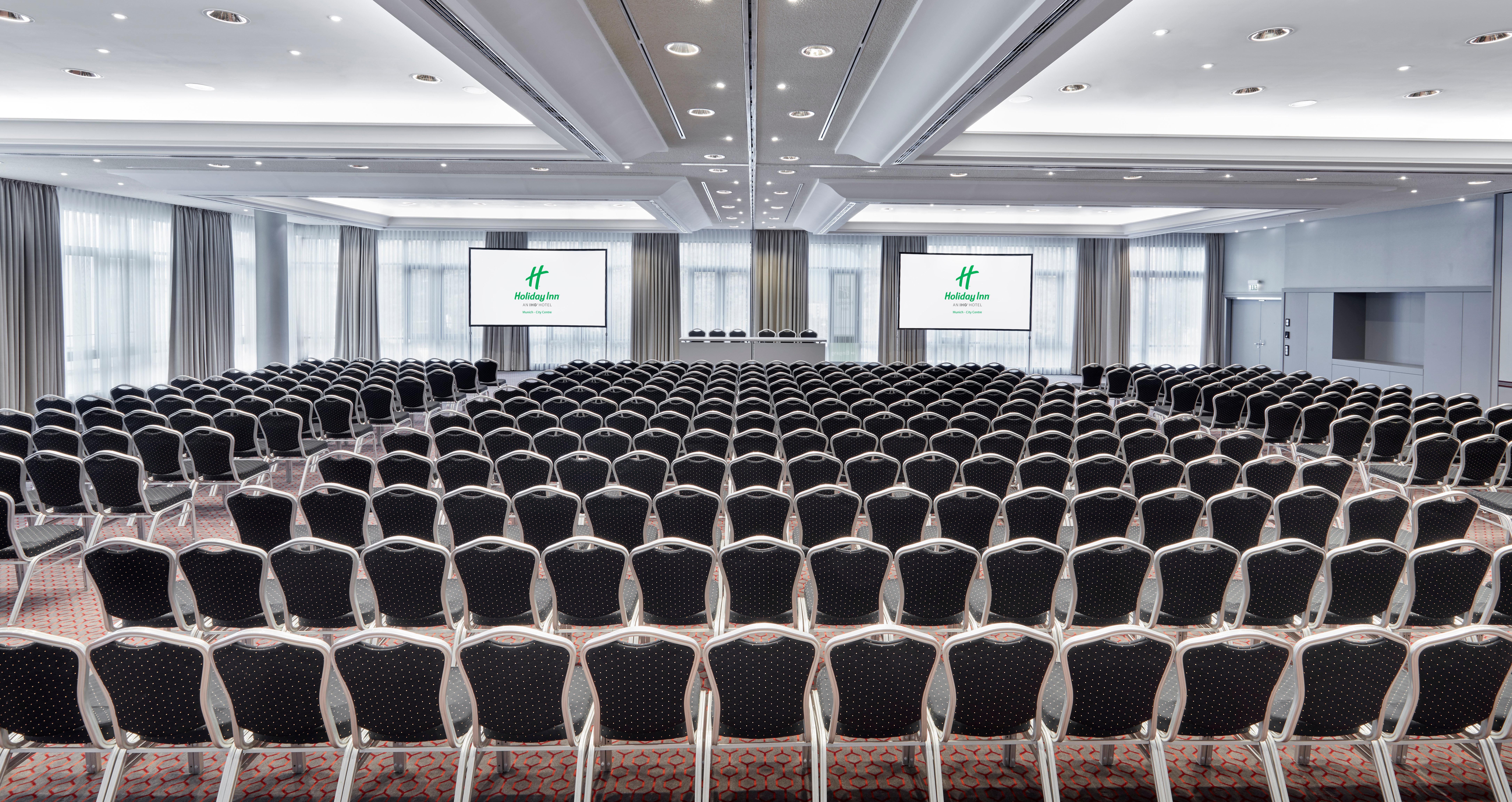 Hotel Centre By Ihg 4*